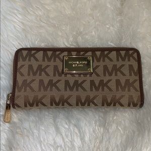 Michael Kors wallet